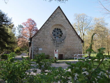 Kornhaus Zisterzienserkloster Georgenthal mit romanischer Steinrosette