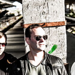 Band manhattan skyline farbe - Tribute to a-ha (Copyright: OHLALA Musik)