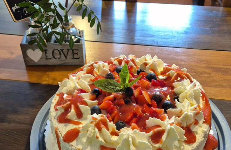 Bergmannsstube Sahnetorte