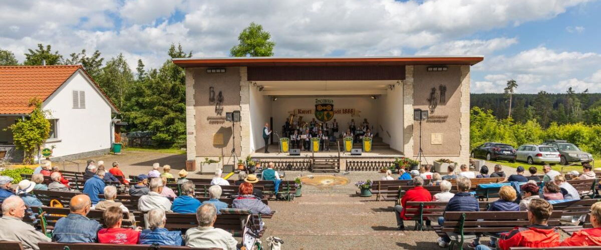 Musikpavillon im Kurpark Hüllrod Finsterbergen