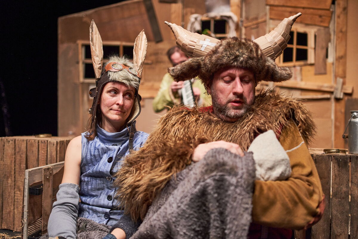 Bild Theaterstück Ox und Esel_LutzMichen