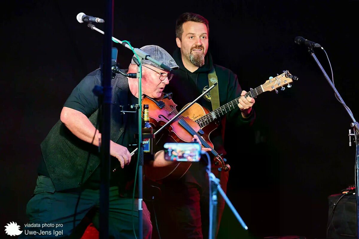 Konzert mit Strum n Fiddle