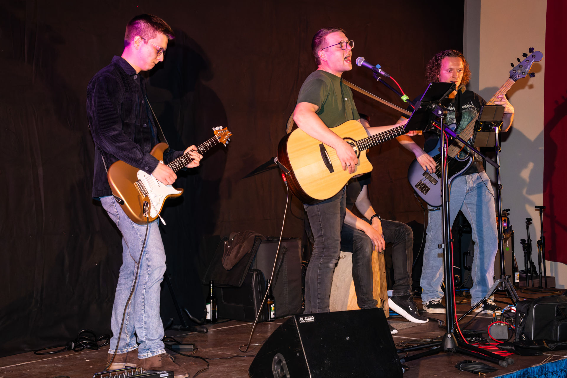 KONZERT mit der Gruppe "The Nifflons"